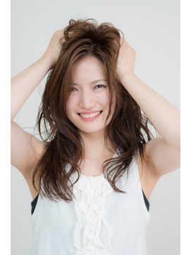 アエラス(Aeolus) 無造作お洒落ヘアー
