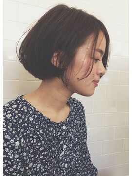 シー(she.) she.のフレンチボブ