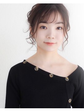 エアヒール(AIR HEAL) 【上品なルーズヘアセット】うぶバング