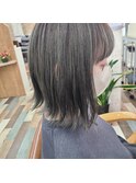 切りっぱなしボブ×アッシュベージュカラー
