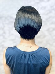黒髪ハンサムショート/大人ショート/髪質改善カラー
