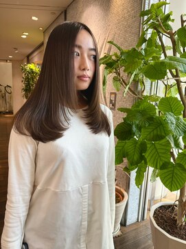 ザック ヴィ(ZACC vie) オリーブベージュ レイヤーカット 20代30代40代