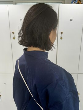 オーシャン(Ocean) ［Ocean Hair&Life 水田］◎パツっと切りっぱなしふんわりボブ◎