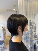 黒髪ショートボブ