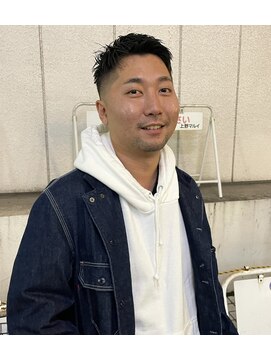 エルエフェ(EL JEFE) 【スキンフェードショート】［東中野］［落合］［メンズカット］