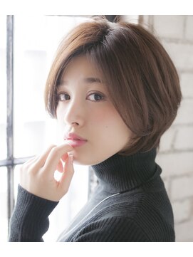 エイティヘア(Eighty hair) 大人かわいいシンプルショート