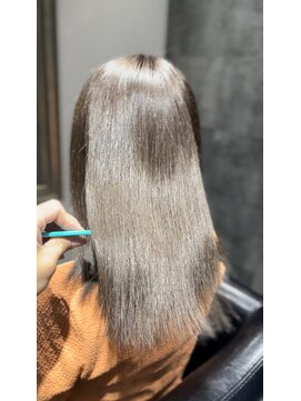 グレア(Glare) グレージュ/髪質改善