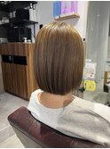 ハイトーン切りっぱなしボブ