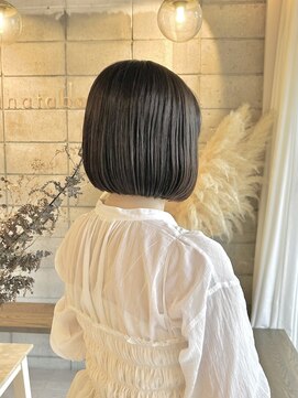 ハナタバ(hanataba) *収まりのいいパツっとボブ*