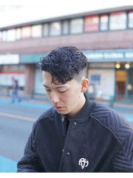 ザ チョップ ショップ ハラジュク(THE CHOP SHOP HARAJUKU) フェードパーマ