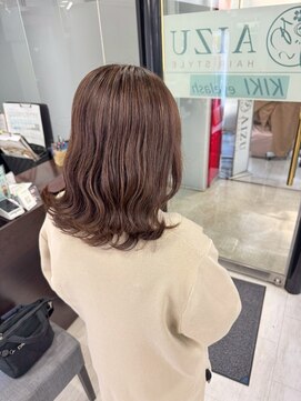 アイズ 本厚木(AIZU) 白髪ぼかしハイライト ベージュ