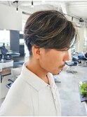センターパート メンズハイライト