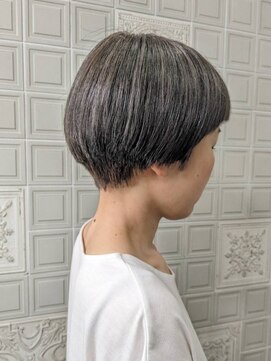 ヘンリエッタ 表参道(Henrietta) マッシュショート