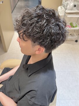 カインド 南青山(hair&make up KIND) 波巻きツイストスパイラルニュアンスサーフ【外苑前KIND南青山】