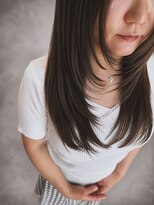 リビス(ribis)&nbsp;オーダー急増中　レイヤーカット×透明感カラー