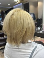 トゥーヘアー(too hair)&nbsp;抜きっぱなしブロンド