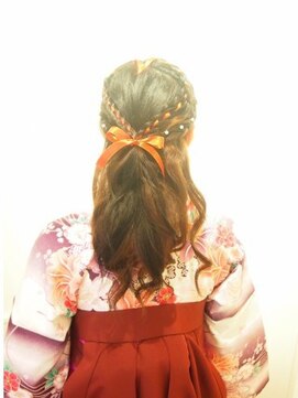 ネオリーブ クタ 町田店(Neolive kuta) 【neolive kuta町田店】卒業式 袴着付け ハーフアップ