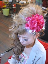 ボンゴ BONGO&nbsp;盛り髪巻き落とし