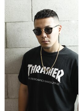 チルチェア 渋谷店(CHILL CHAIR) フェードツイストパーマ  <渋谷><理容室><バーバー>