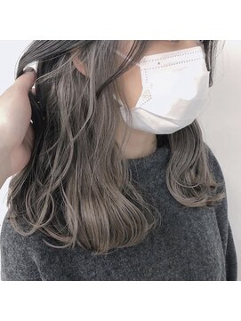 ミッグ(myg) シルバーインナーカラー