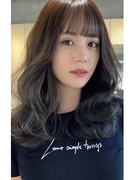 ティア(Tia.) 縮毛矯正/髪質改善トリートメント/ミディアムヘア/グレージュ