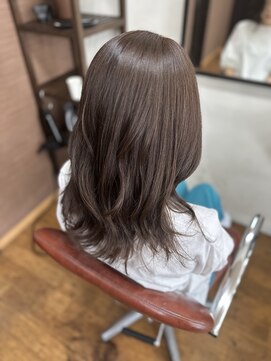 ヘアーサロン カラー 色彩店(COLOR) セピアベージュ