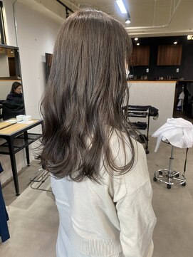 ノイ(NEU) 【NEU×石田】シークレットハイライト×オリーブベージュ