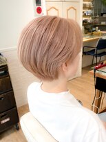 ネオリーブ チロル 横浜西口店(Neolive CiroL.)&nbsp;ショートヘア　ハイトーンカラー