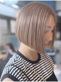 20代30代大人可愛い切りっぱなしボブ×ミルクティーカラー