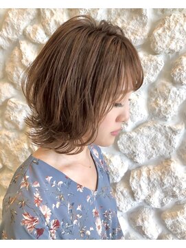 モアナ バイ ヘッドライト 二俣川店(Moana by HEADLIGHT) Moana【二俣川】#ミディアムボブ#レイヤーボブ#外はねボブ