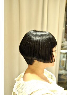 トッカ ヘアーラウンジ 日吉店(tocca) ♪クラシカルなボブ♪