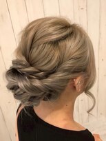 ケイティ(Keity)&nbsp;スピードヘアセットねじりシニヨン