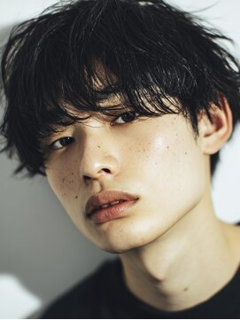 アイスプロドバイブルーム 木更津店(ice prod by bloom) MEN’S HAIR/ブルーブラック/フェザーパーマ/木更津