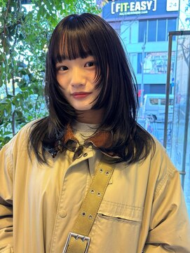 ラパンセヴェール(LA PENSEE VERT) レイヤーカット、顔まわりレイヤー、レイヤー