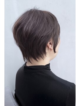 メモリーズ 水天宮前店(Memories) 骨格補正カット似合わせカット絶壁解消50代60代ショート