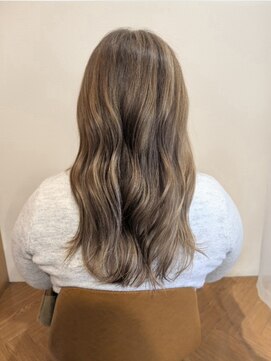 ムーア(MUA) ロング×ナチュラルウェーブ