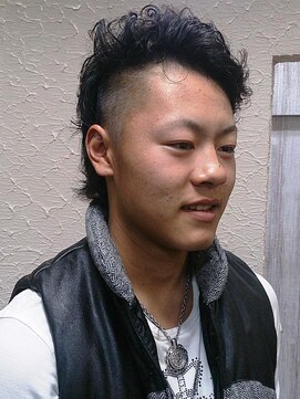 サンテリア(santeria) ワイルドな2ブロックパーマ