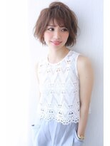 リコ(Lico)&nbsp;レイヤーショートボブ×グレージュ