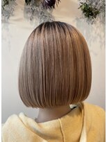 シャンプーボーイ セントラル 博多(SHAMPOO BOY central) 切りっぱなしボブ