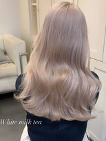 ベレーザ 渋谷(BELEZA)&nbsp;2966ミルクティーブロンドシアーグレージュ波巻きスローカラー