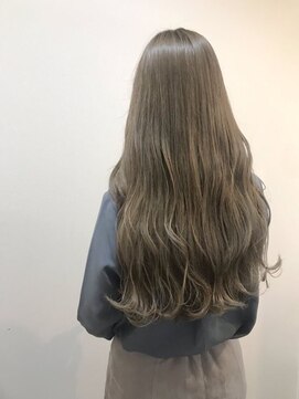 ルッソ チアロ(Lusso chiaro) 愛されグレージュカラー◎30代40代50代