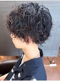 20代30代メンズマッシュスパイラルパーマ丸み束感好感度