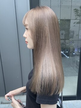 ココ 原宿(KOKO) #大人ガーリー#ダークアッシュ#ミディアムレイヤーカット