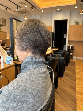 フレンズ 山鼻店(friend's) 丸みショート