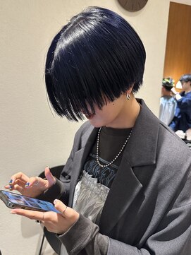 ヤイエ 青山店(yiye) ショート/ハンサムショート/ショートカット/ブルー/アッシュ