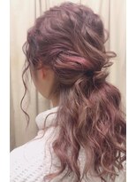 キッカ(CHICCA)&nbsp;【ＣＨＩＣＣＡ】セミロング＊ローハーフアップ