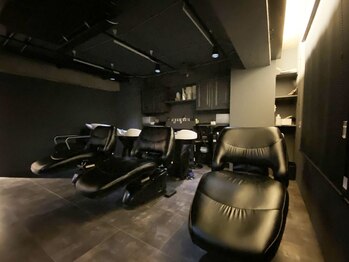 ザ マイル(The mile)の写真/FAVON導入店◇お仕事帰りのヘッドスパ[Men’s /ツイストスパイラルパーマ/フェザーパーマ/眉毛/アイブロウ]