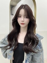 ナンバー ブラオ 名古屋栄(N° blao) ロングレイヤーカット/韓国/透明感カラー/髪質改善