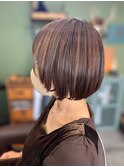 顔周りレイヤーボブ