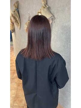 パーミル ルモ クマモト(permille ‰ LUMO Kumamoto) レッドブラウン×外ハネ